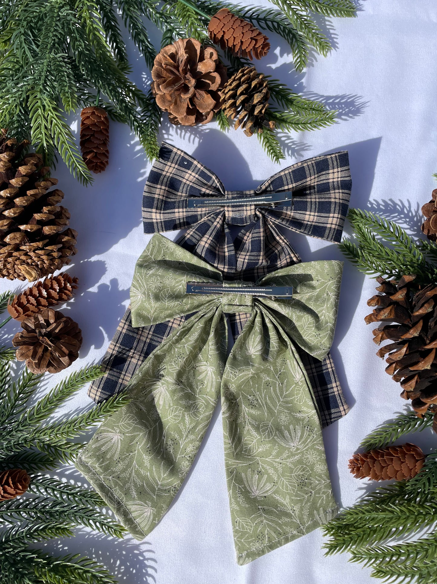 Human hair bows