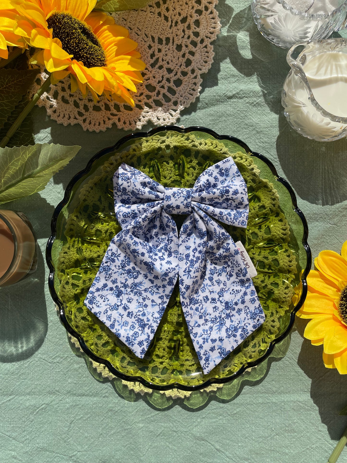 Human hair bows